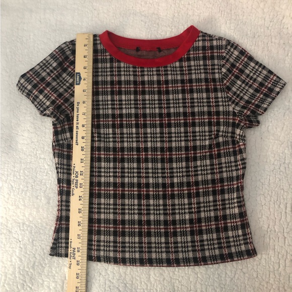 Black White Red Plaid T-Shirt - Picture 2 of 4